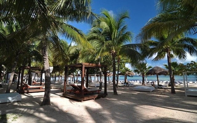 hotel-grand-oasis-palm-playa-min